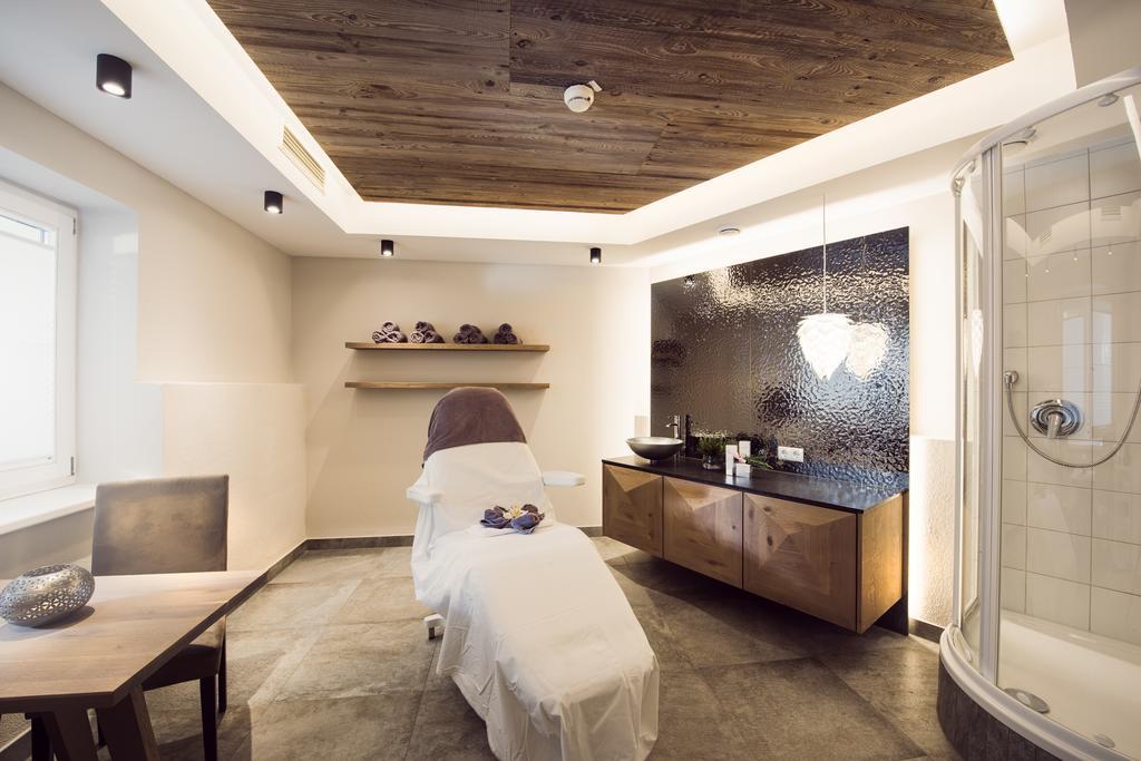 Verwoehnhotel Wildspitze Санкт-Леонхард-им-Пицталь Экстерьер фото